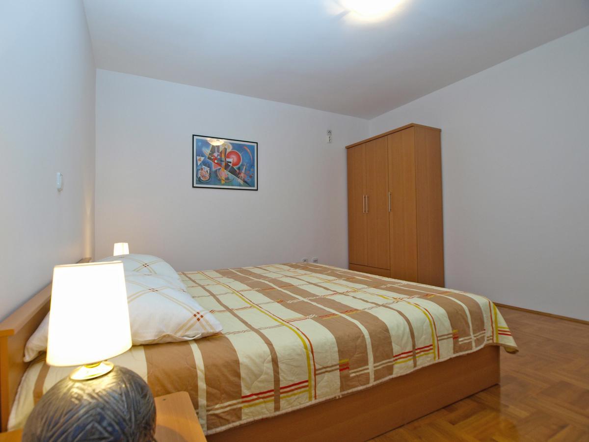 Apartment Alma 1600 Pula Zewnętrze zdjęcie
