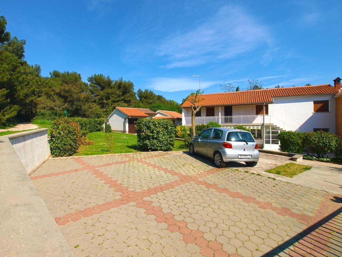 Apartment Alma 1600 Pula Zewnętrze zdjęcie
